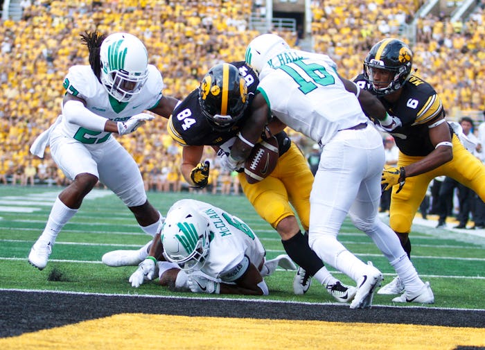 UNT's defense shines in loss to Iowa